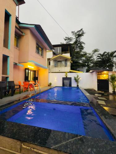 Khattalwada Villa | Golden Maple Villa
