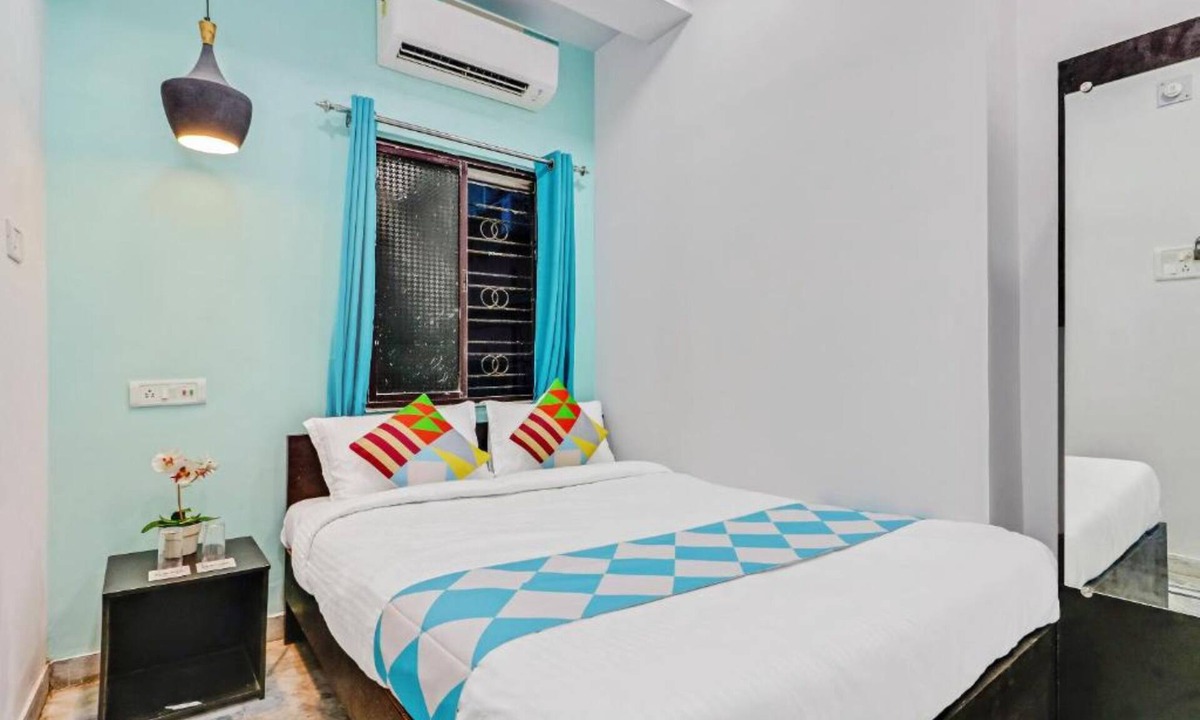 Kolkata Hotel | Goroomgo M M Howrah Maidan Home Stay Kolkata