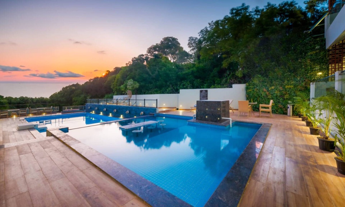 Morjim Hotel | Grand Continent Morjim