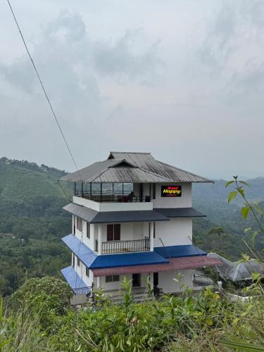 Elappara Hotel | Grand Happy Stay
