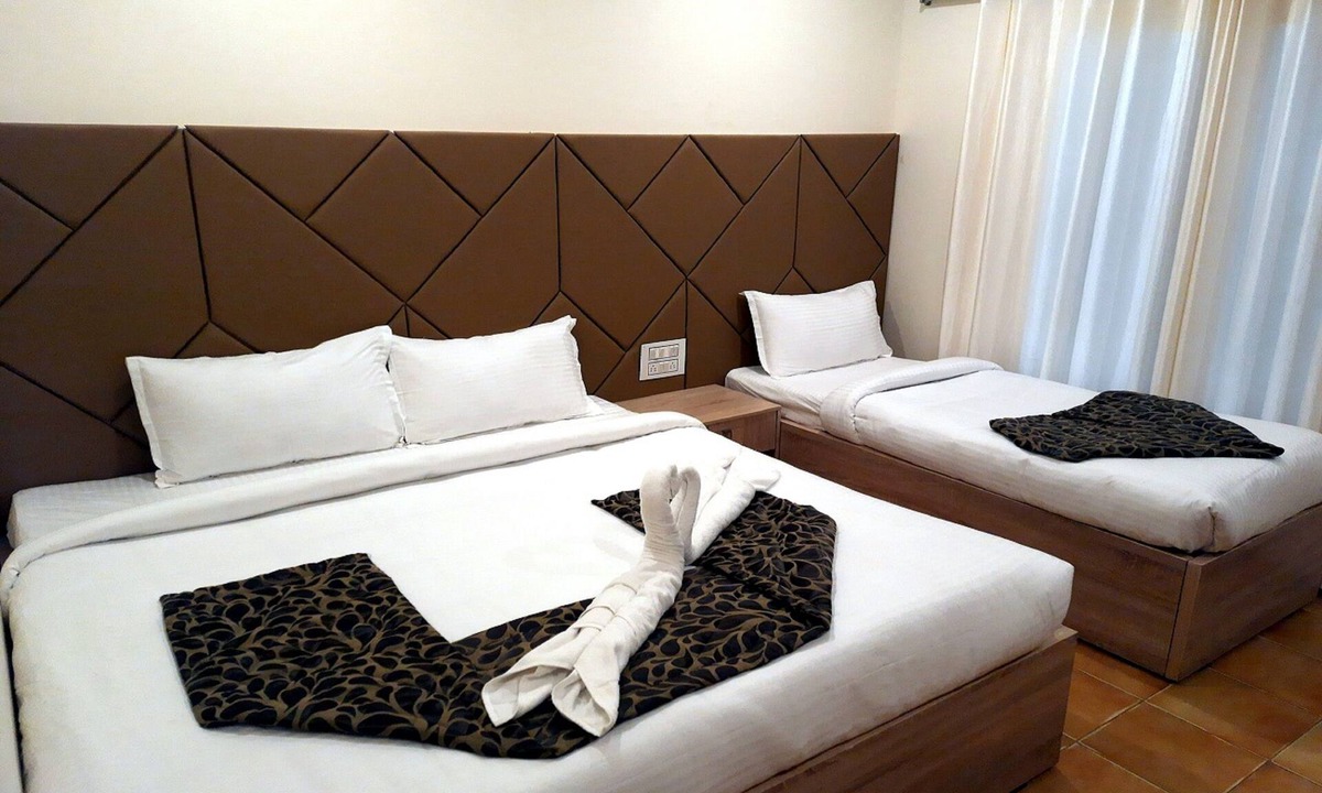 Kodaikanal Hotel | Grand Kodai SR Inn