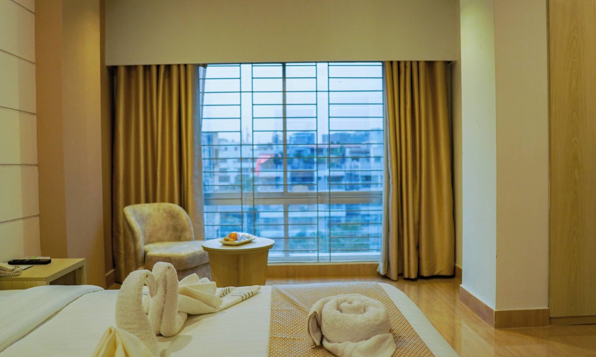 Uttara Hotel | Grand Vistana