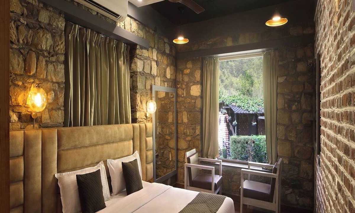 Bullawala Hotel | GrannyS Den Resort