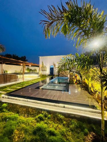 Udyog Vihar Villa | Greek House By Housiify