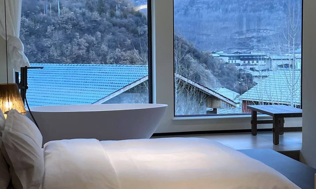 Jiuzhaigou Hotel | Harmony Zen Retreat in Jiuzhai Valley