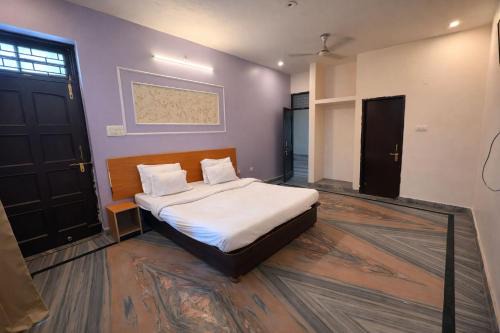 Gomti Nagar Hotel | Heritage Inn Gomti Nagar
