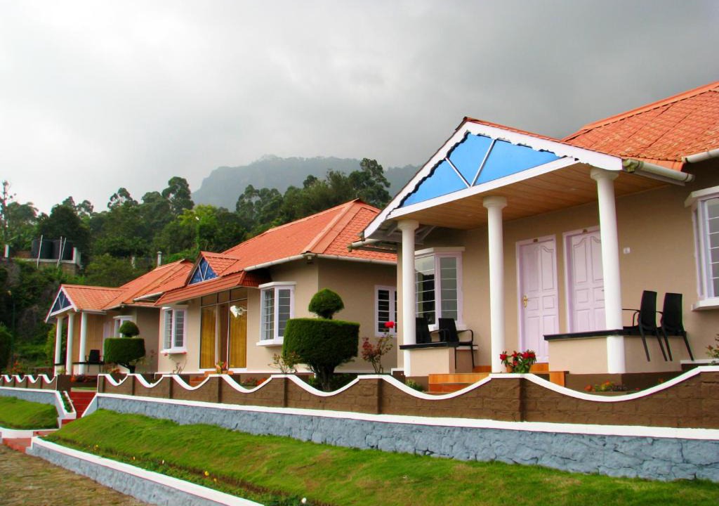 Chinnakanal Resort | Holiday Heaven Munnar