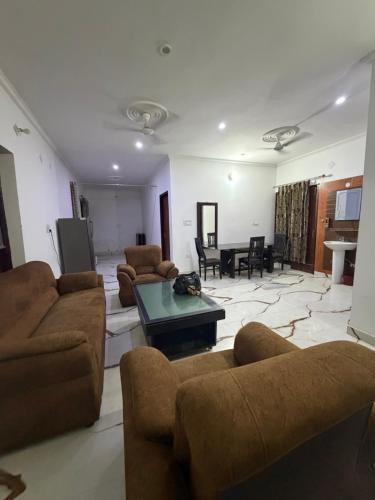 Jammu House | Home stays near railway station and airport