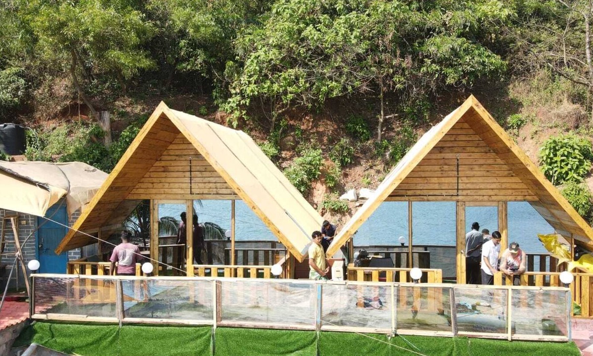 Arambol Hotel | Honey Guest House Restaurant