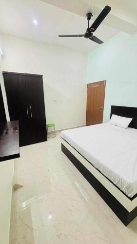 Gwalior Hotel | Hotal Shivaay inn