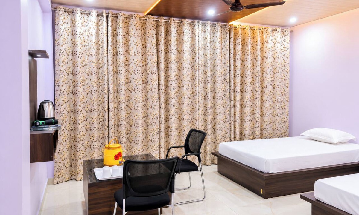 Didihat Hotel | Hotel Anand Inn