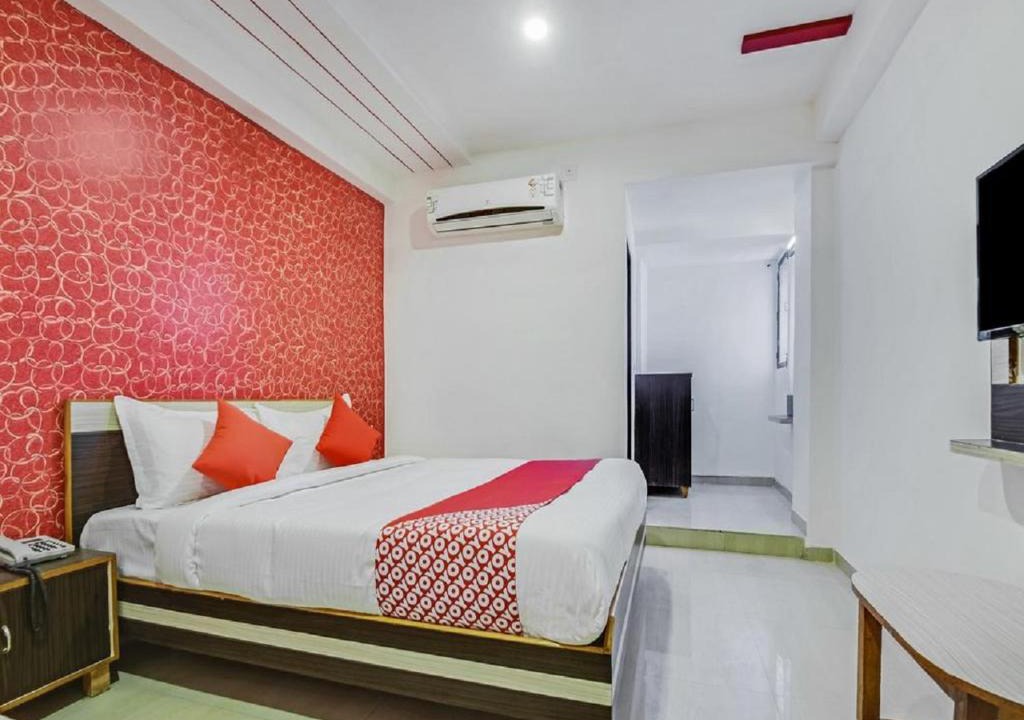 Chandkheda Hotel | Hotel Anjali Palace