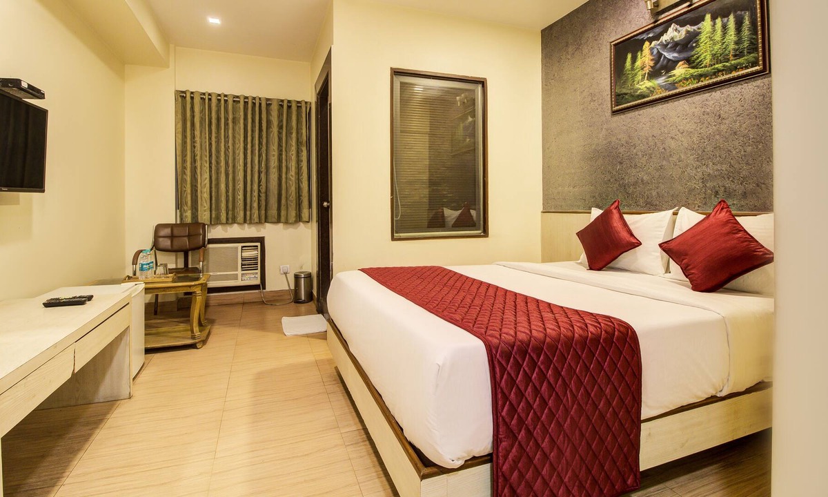 Malad West Hotel | Hotel Atithi Inn