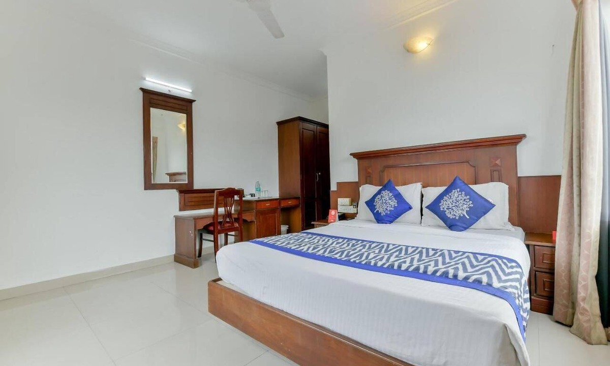 Kochi Hotel | Hotel Centree Point