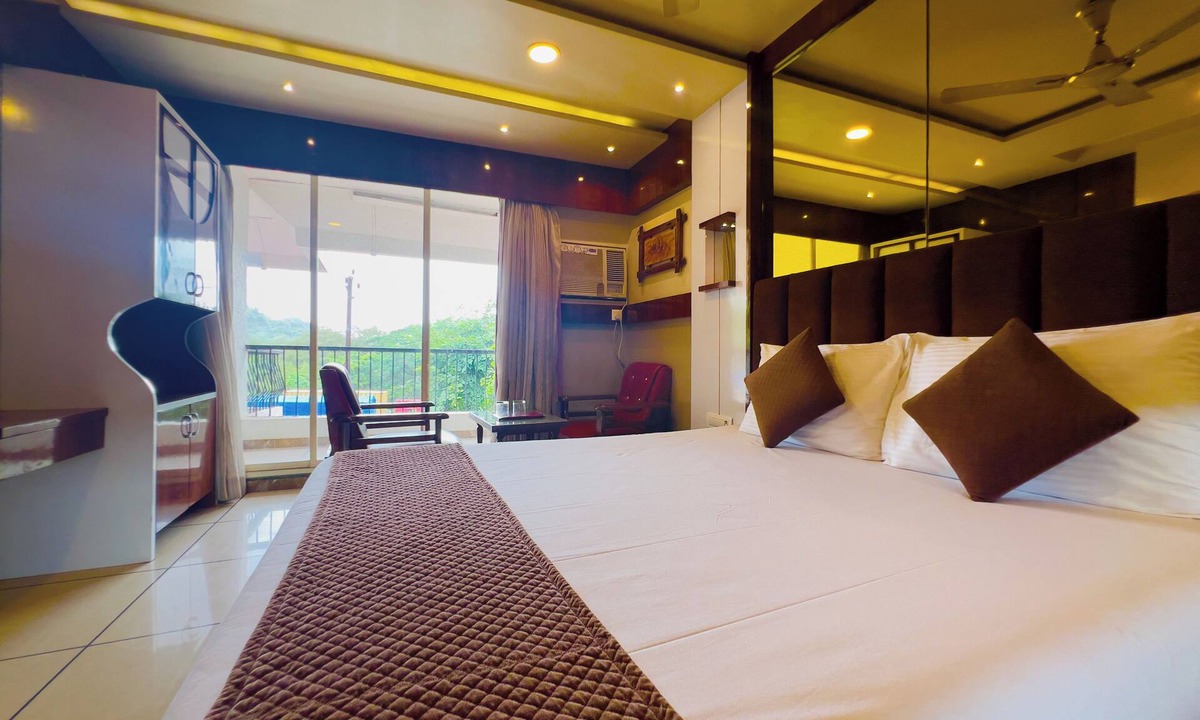 Mira Bhayandar Hotel | Hotel Dwaraka