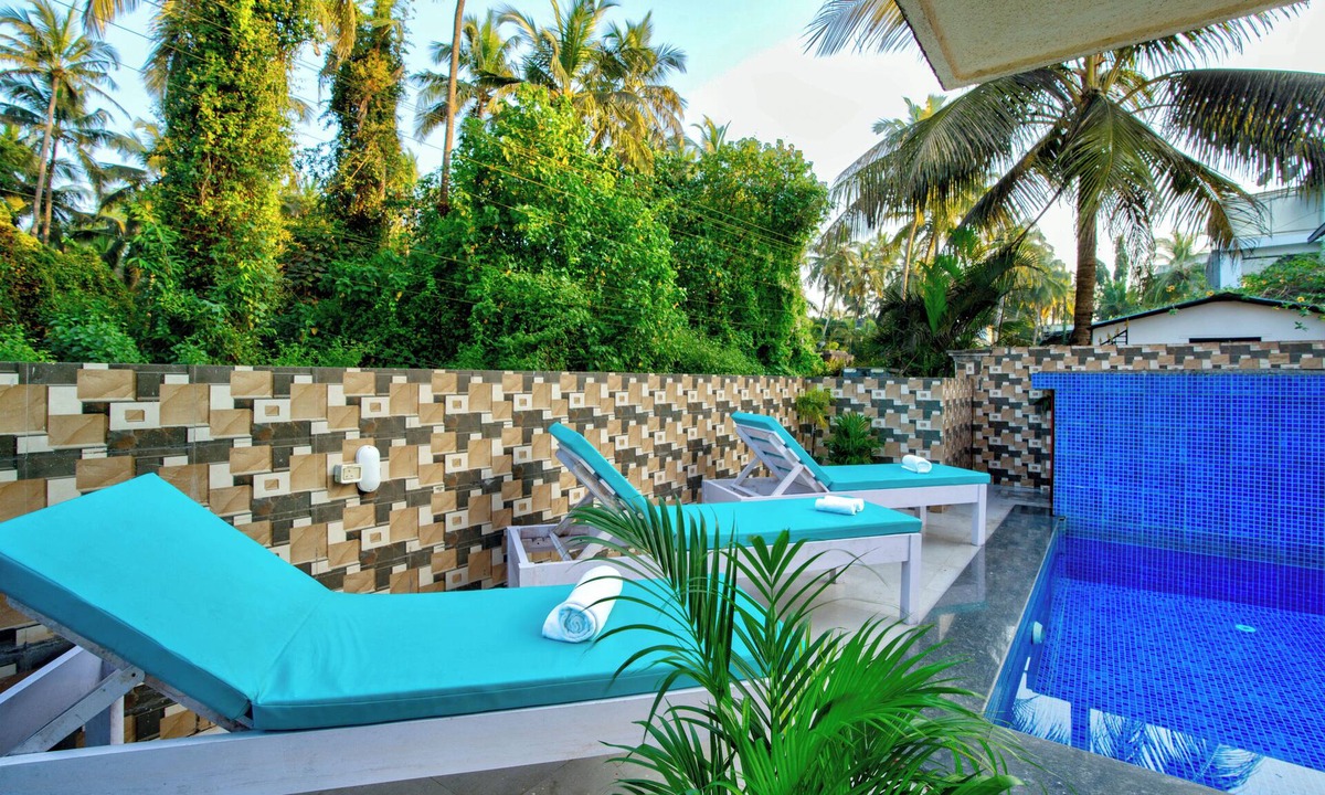 Candolim Hotel | Hotel Eyokar Goa