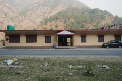 Dunda Hotel | Hotel Ganga Abhishek and Restaurant