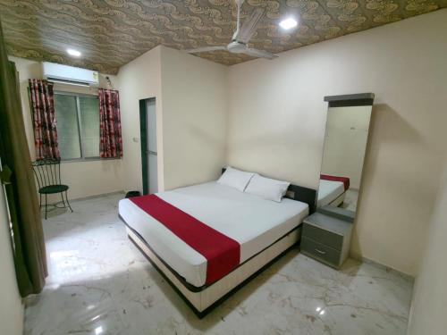 Jogeshwari West Hotel | Hotel Garden View - Andheri West