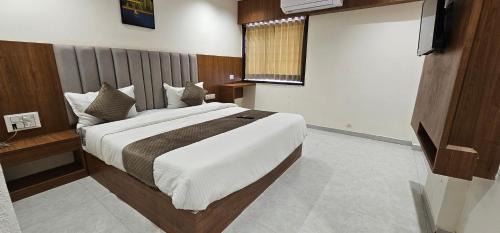 Dholka Hotel | Hotel Glory