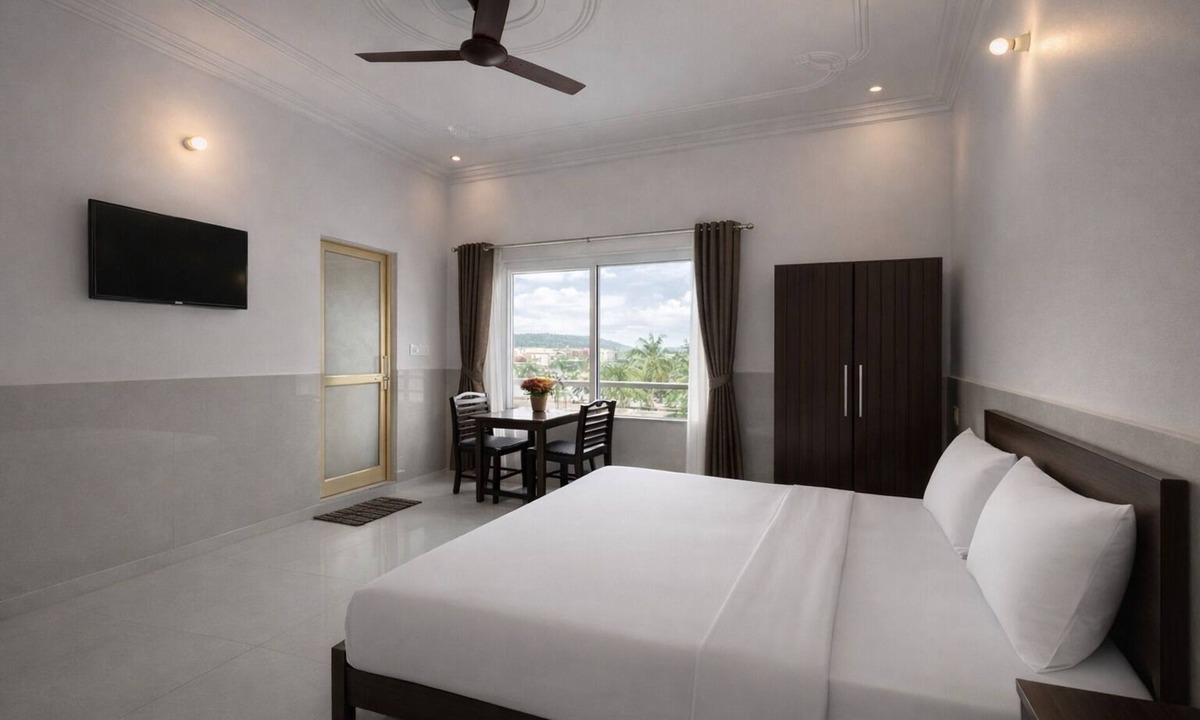 Rishikesh Hotel | Hotel Govind Palace Near Ganga