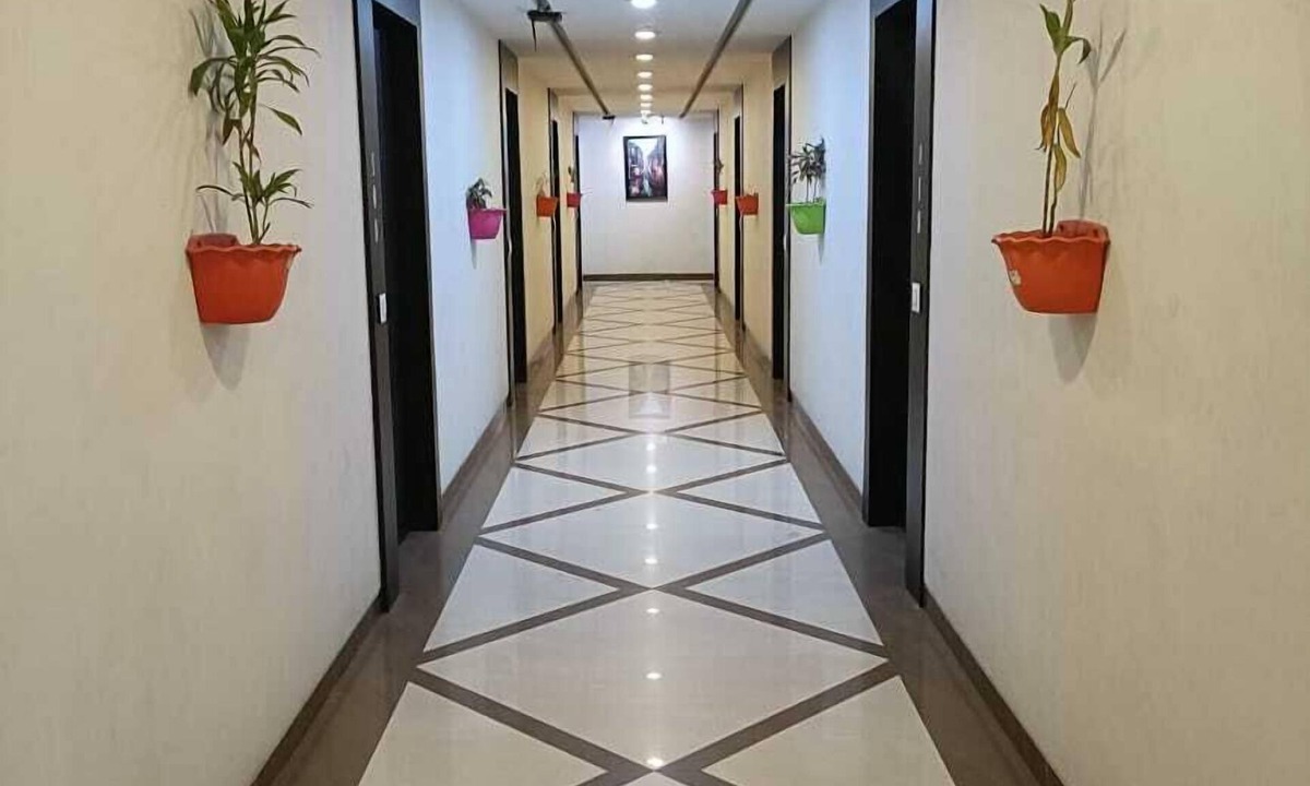 Gandhidham Hotel | Hotel Grand Ambience