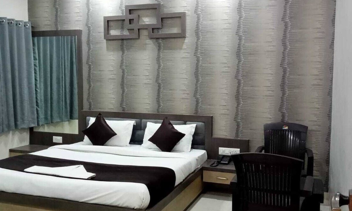 Raipur Hotel | Hotel Grand Royal