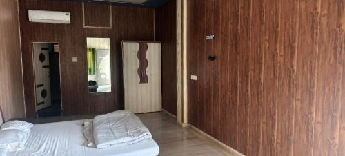 Barwani Hotel | Hotel Grand Swastik