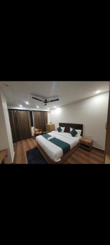 Dehradun Hotel | Hotel GS GRAND
