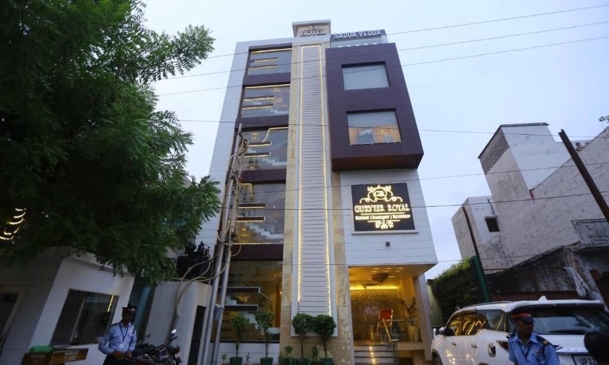 Alambagh Hotel | Hotel Gurveer Royal