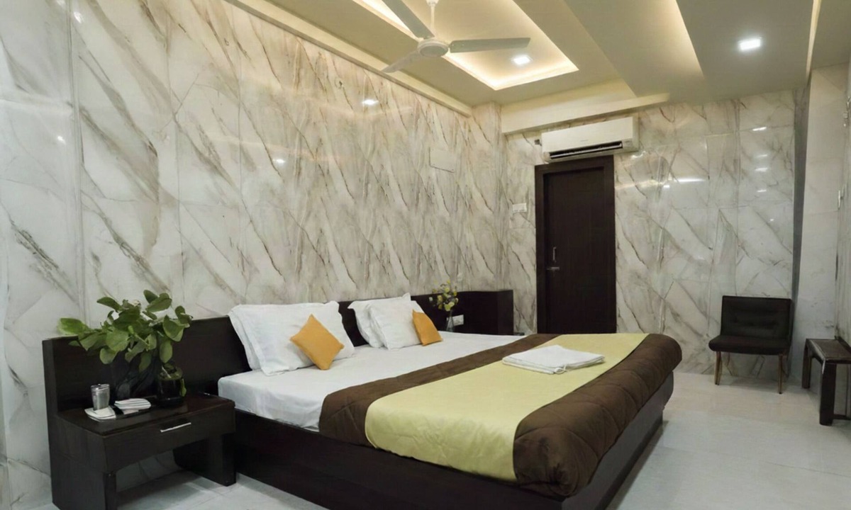 Rajkot Hotel | Hotel Hari Palace