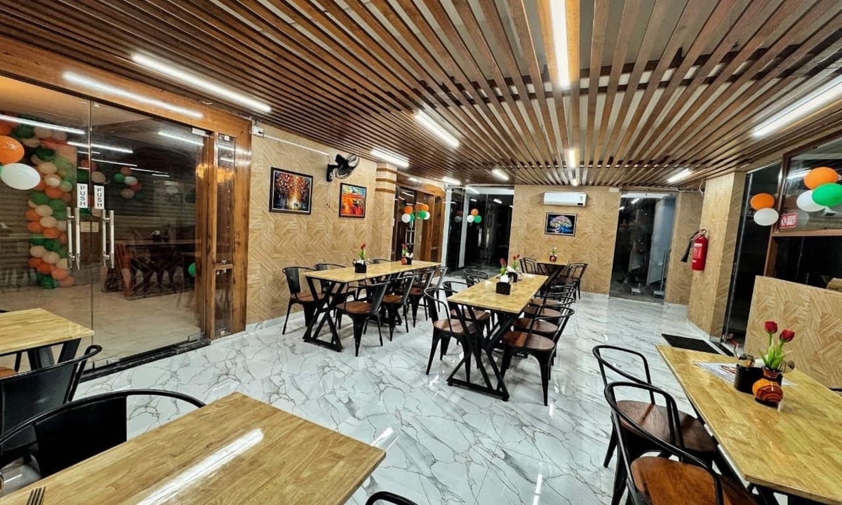 Hyderabad Hotel | Hotel Hyderabad Pulse