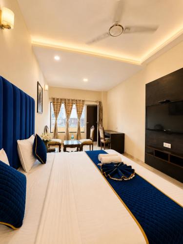 Zirakpur Hotel | Hotel JBX Regency Zirakpur Chandigarh # Family Hotel # Top Rated Property