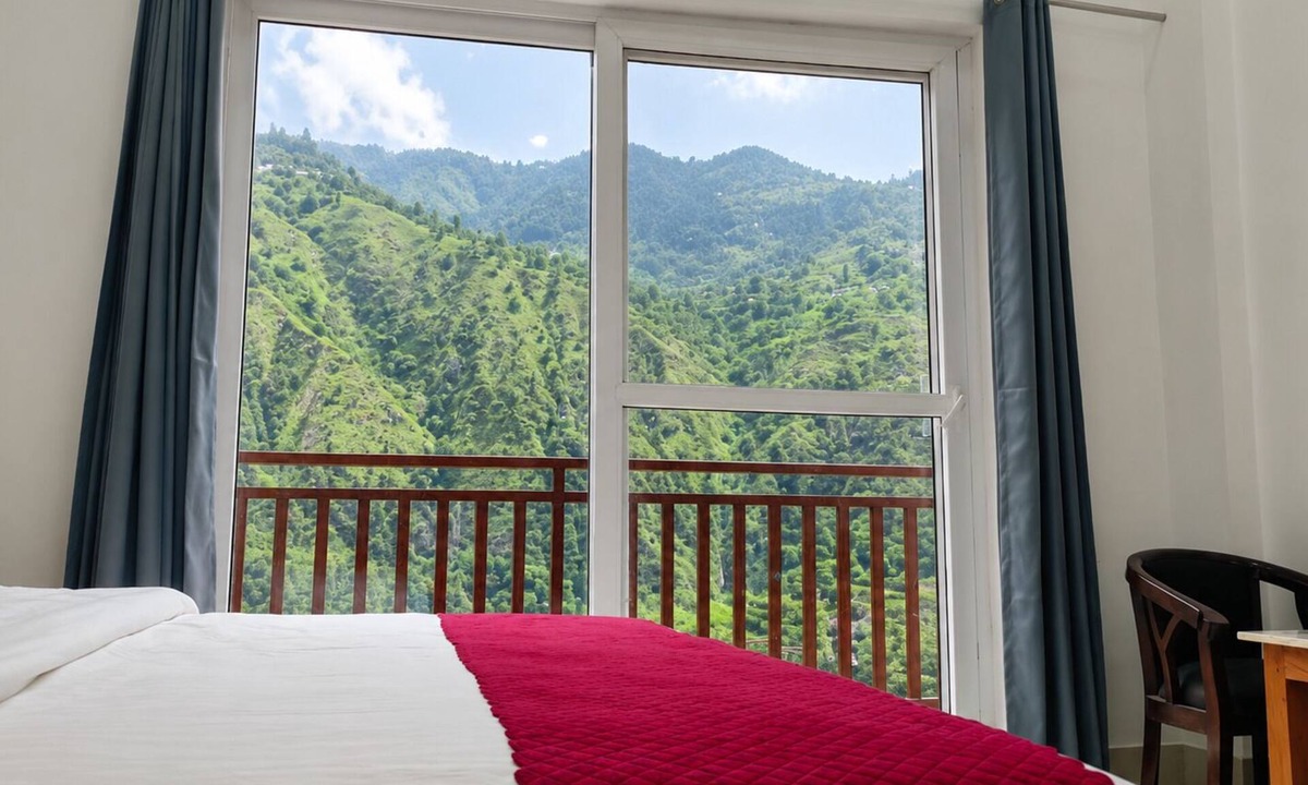 Gobind Dham Hotel | Hotel Kailasha Inn & Restaurant