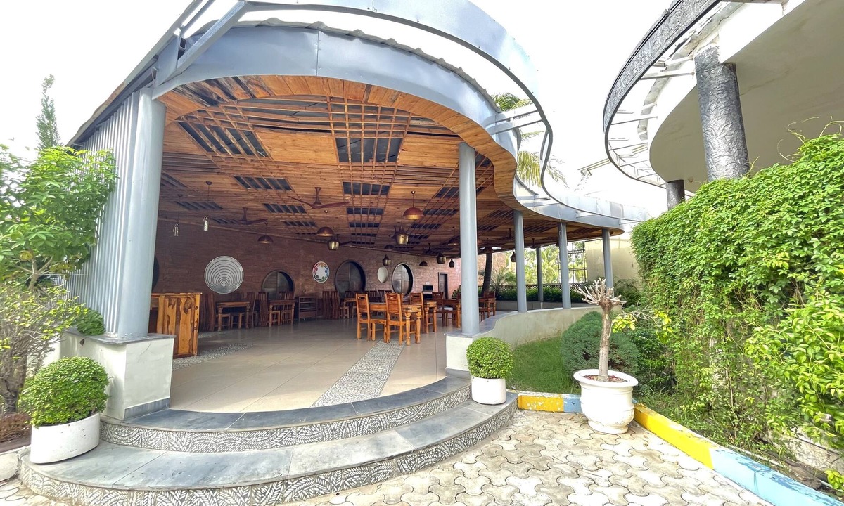 Bhojpur Hotel | Hotel Kanha's Palm Springs