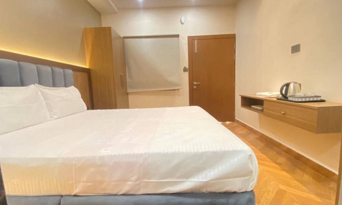 Ayodhya Hotel | Hotel Kanhaiya Palace