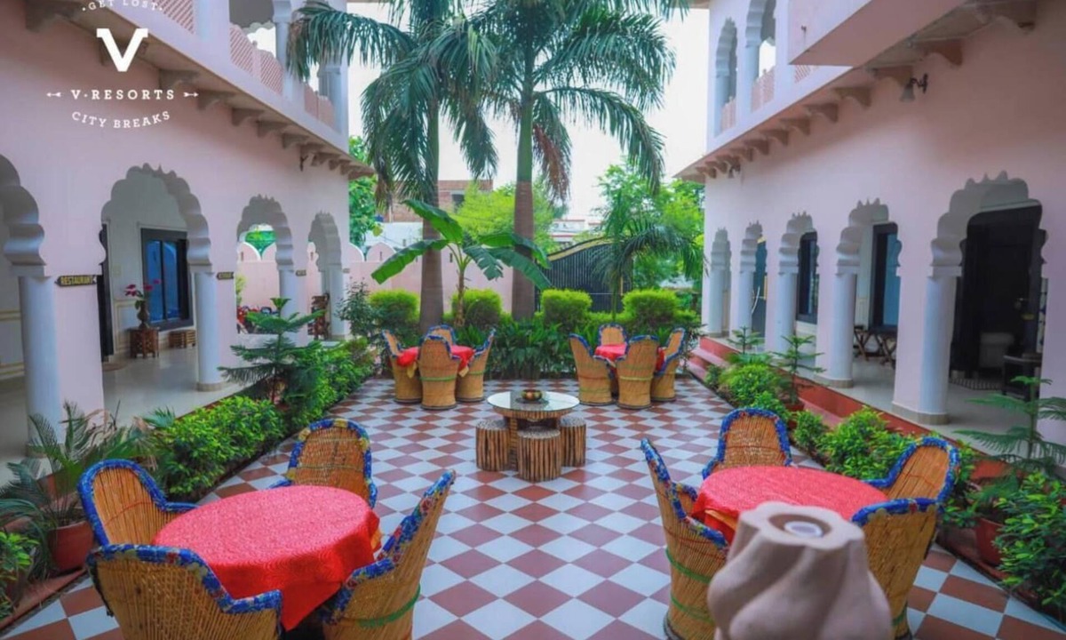 Bharatpur Hotel | Hotel Kiran Villa Palace