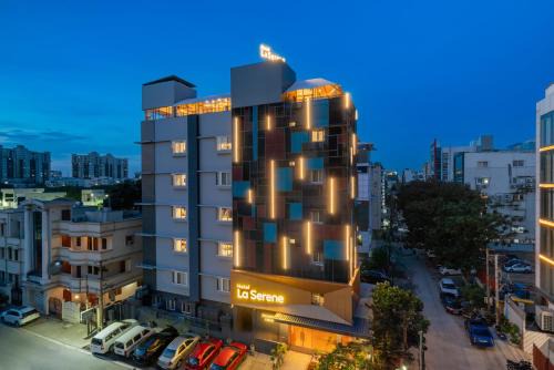 Madhapur Hotel | Hotel La Serene
