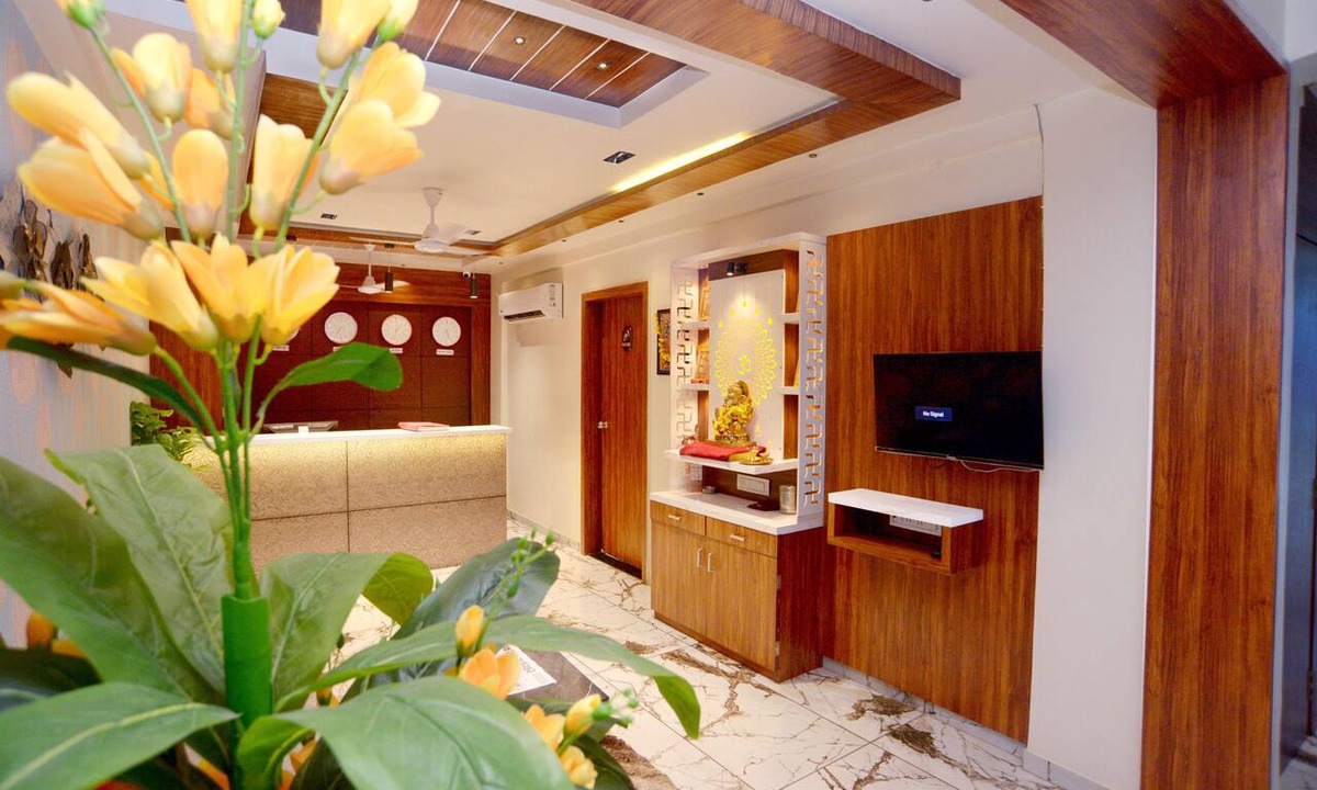 Anand Hotel | hotel lee gold