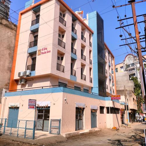 Rajkot Hotel | Hotel Madhav Shankar