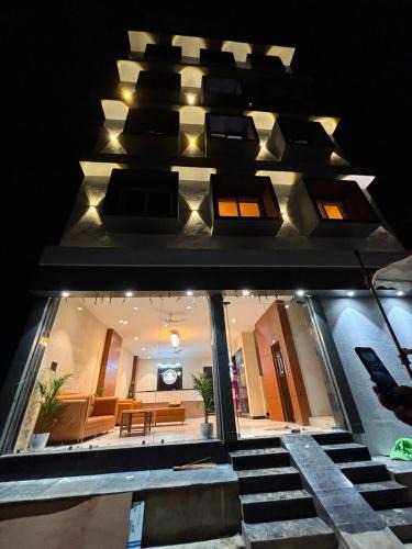 Raipur Hotel | Hotel Manchester Royals LLP