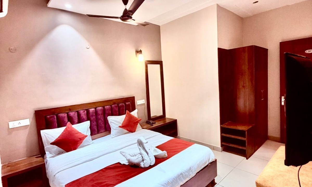 Dera Bassi Hotel | Hotel Maria