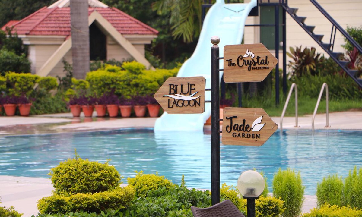 Kanpur Hotel | Hotel Meera Palace