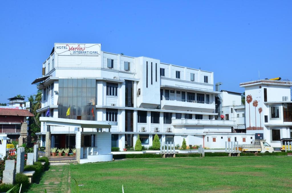 Thrissur Hotel | Hotel Merlin International