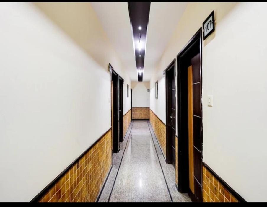 Kalyanpur Hotel | Hotel MNG The Platinum