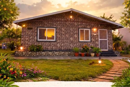 Sirsilla House | Hotel Moturi Farmstay Vemulawada