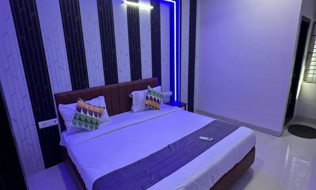Indore Hotel | Hotel My Stay