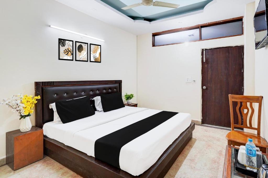 Noida Hotel | Hotel O Ashoka Inn Hotel Near Botanical Garden