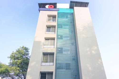 Aundh Hotel | Hotel O by OYO M Hospitality