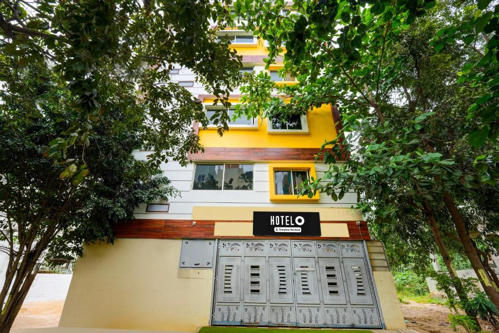 Bengaluru Hotel | Hotel O Ganakkal Near BGS Hospital Junction Formerly Omkar Global Inn