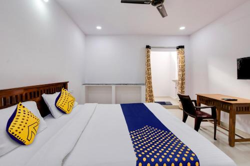 Warangal Hotel | Hotel O Hills Land